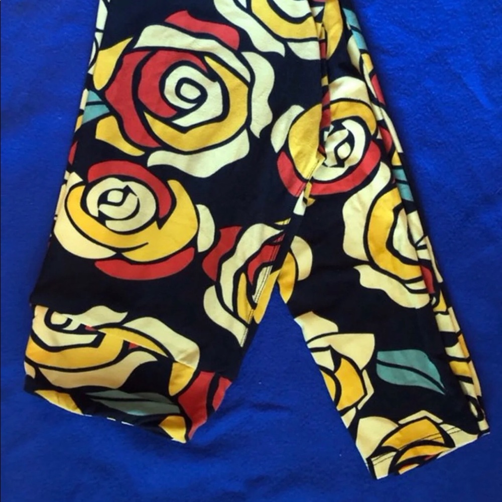 Lularoe Beauty and the Beast Rose leggings